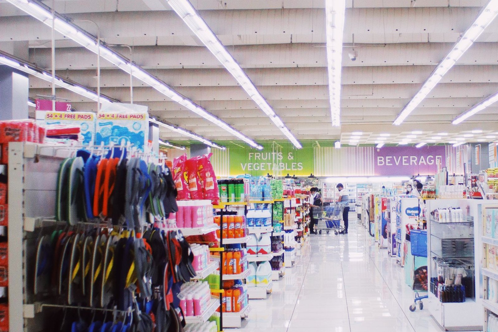 Varejo e operações comerciais